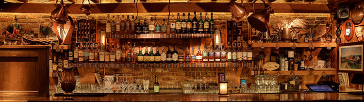 Логотип и название бара для граф дизайнеров